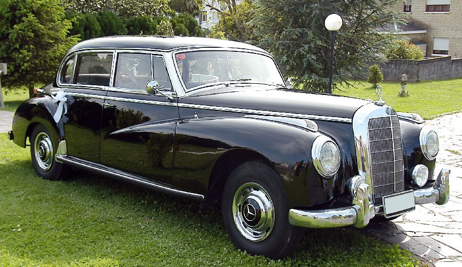 Mercedes-Type-300-Adenauer-1956