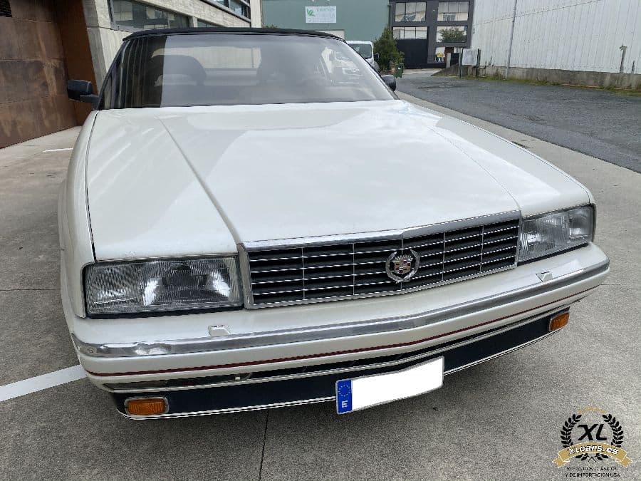 Cadillac Allante 1988 foto 5