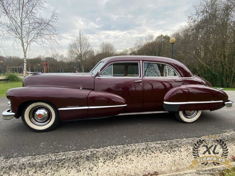 Cadillac Sedán 62 1947 foto 3