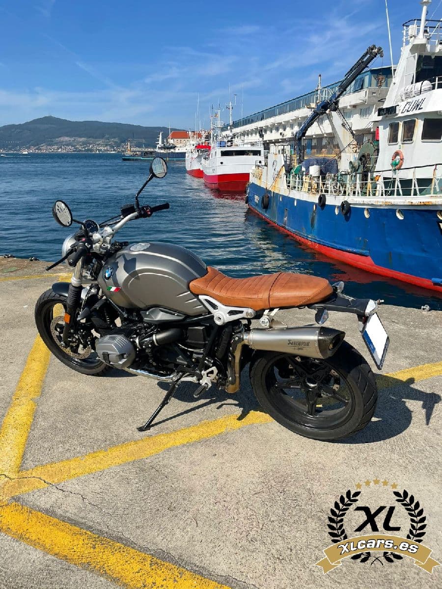 Moto BMW RnineT Scrambler 1000 2017