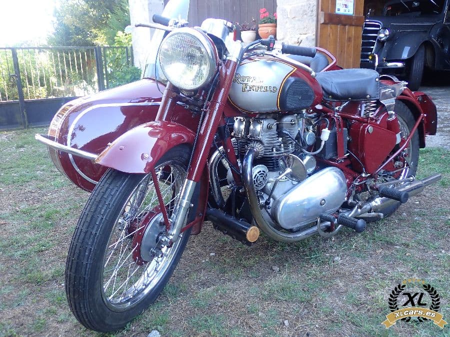 Royal-Enfield Twin con sidecar 1952