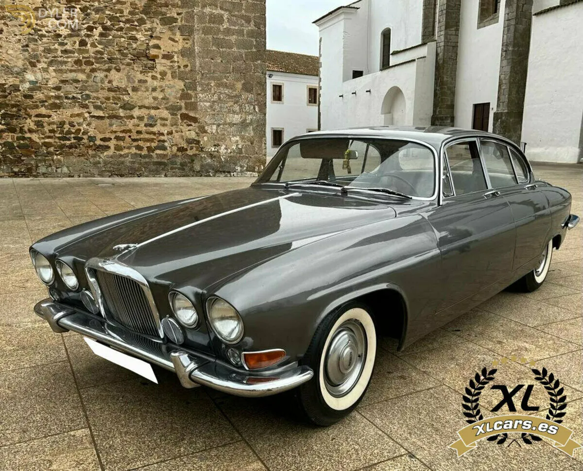 Jaguar MK10 1969 — foto 1 de 10