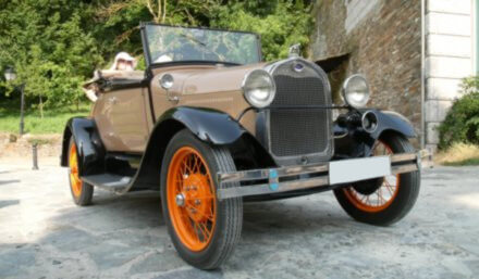 Ford-A-Roadster-1930