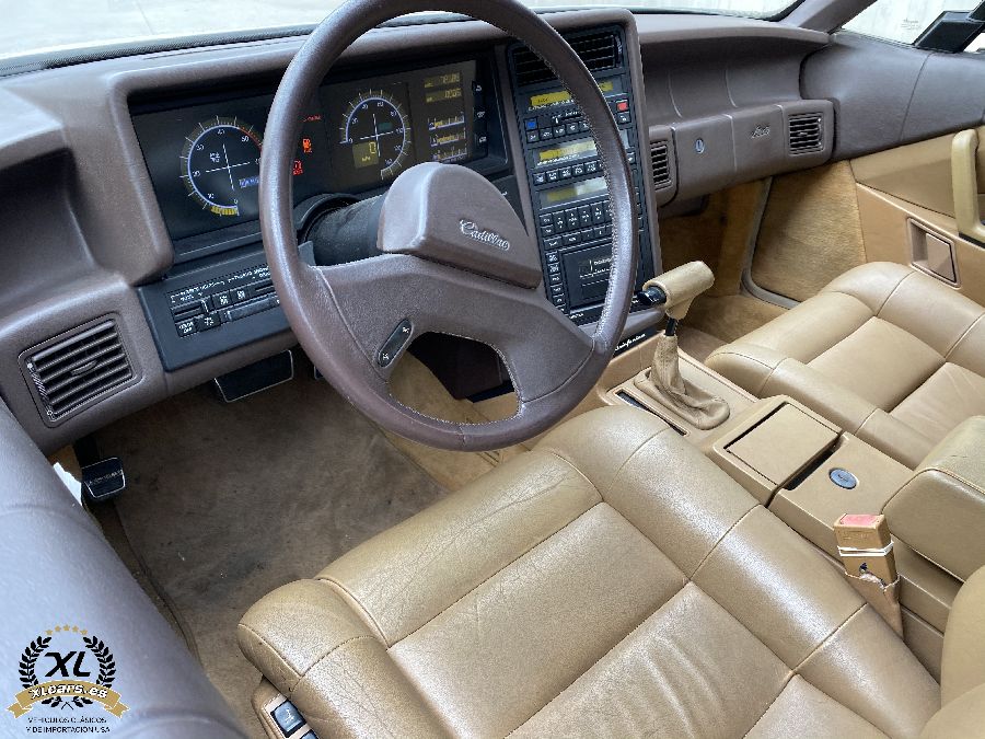 Cadillac-Allante-1988-6
