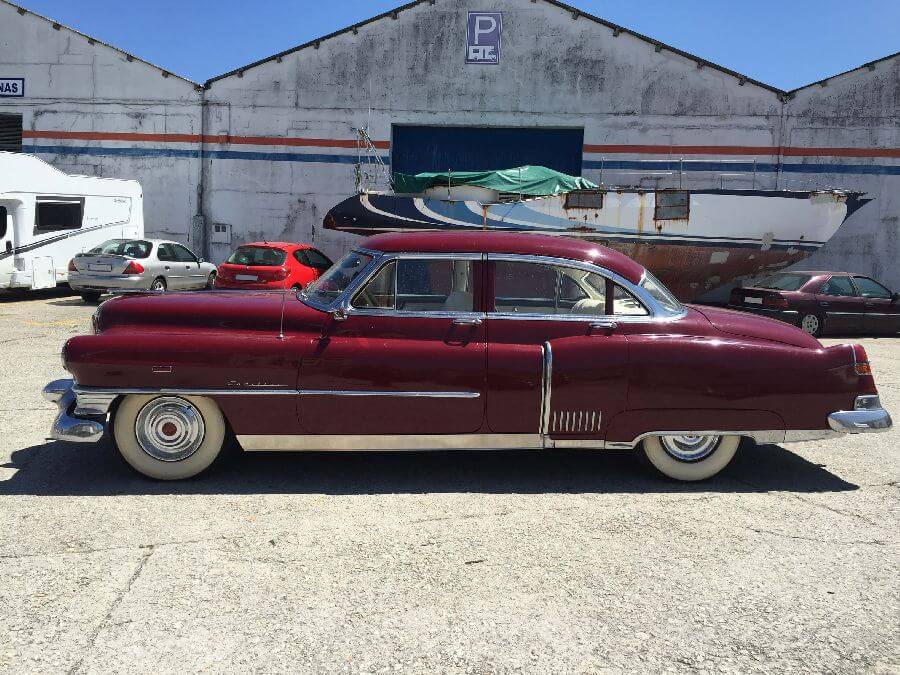 Cadillac-Fleetwood-1951-4