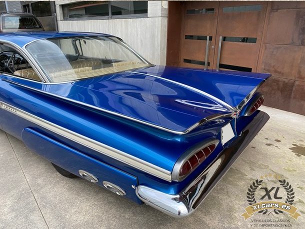 Chevrolet-Impala-Hard-Top-1959-4