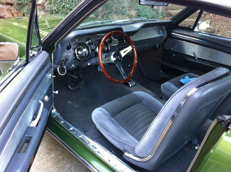Ford-Mustang-Fastback-verde-1967-7