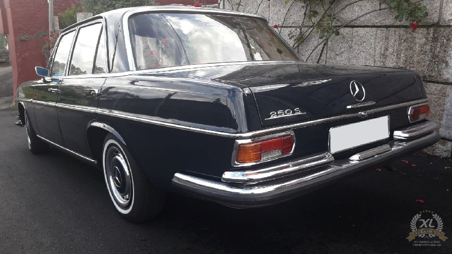 Mercedes-Benz-250-S-1966-2