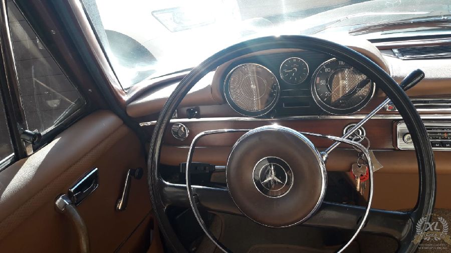 Mercedes-Benz-250-S-1966-8