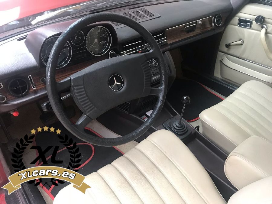 Mercedes-Benz-250-c-1969-7