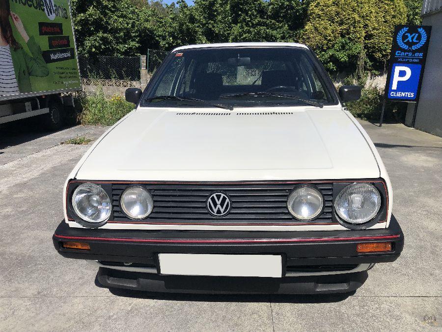 Volkswagen-Golf-GTI-MKII-1987-7